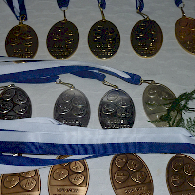 Nuorten SM-uinnit (25 m) 2011